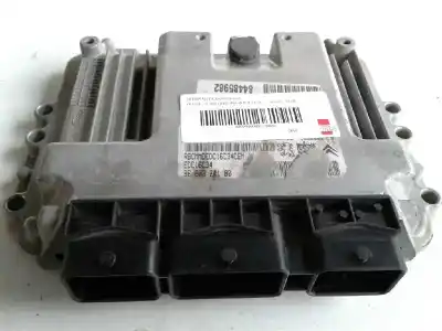 Recambio de automóvil de segunda mano de centralita motor uce para peugeot 307 berlina (s2) x-line referencias oem iam edc16c34  