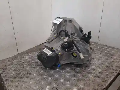 Second-hand car spare part gearbox for dacia sandero 1.5 dci oem iam references jr5351 stock stock