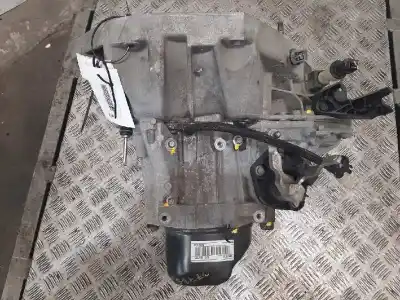 Second-hand car spare part gearbox for dacia sandero 1.5 dci oem iam references jr5351 stock stock