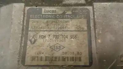 Автозапчастина б/у ебу контролер двигуна для renault clio ii fase i (b/cbo) 1.9 d alize посилання на oem iam 7700104956  