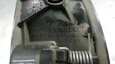 Pezzo di ricambio per auto di seconda mano maniglia interna posteriore sinistra per renault clio ii fase i (b/cbo) 1.9 d alize riferimenti oem iam 7700423887   Pezzo di ricambio per auto di seconda mano maniglia interna posteriore sinistra per renault clio ii fase i (b/cbo) 1.9 d alize riferimenti oem iam 7700423887