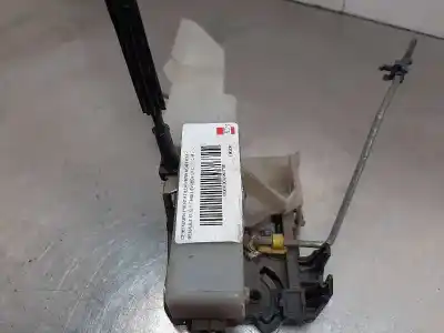 Second-hand car spare part left front door lock for renault clio ii fase i (b/cbo) 1.9 d alize oem iam references 7701045304   Second-hand car spare part left front door lock for renault clio ii fase i (b/cbo) 1.9 d alize oem iam references 7701045304