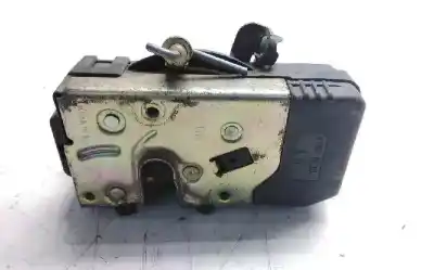 Second-hand car spare part left front door lock for opel zafira a elegance oem iam references as90561151