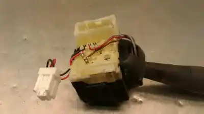 Second-hand car spare part indicator switch for renault clio iv dynamique oem iam references   