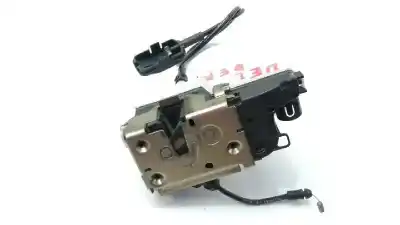 İkinci el araba yedek parçası Sag ön Kapi Kilidi için RENAULT SCENIC II i- Music OEM IAM referansları 8200119121  