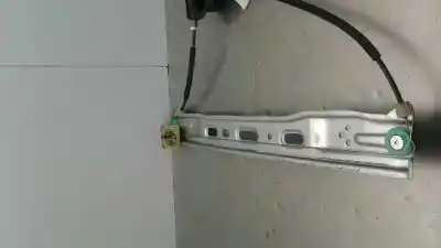 Автозапчастина б/у регулятор переднього правого скла для ford transit connect furgon 200 l1 trend посилання на oem iam 2046949  