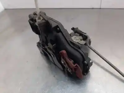 Second-hand car spare part front right door lock for audi a4 avant (8e) 2.5 tdi (120kw) oem iam references 8e1837016c  