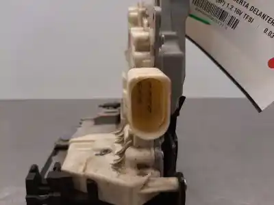 Pezzo di ricambio per auto di seconda mano serratura porta anteriore sinistra per audi a3 (8p) 1.2 16v tfsi riferimenti oem iam 39d06  