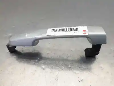 Pezzo di ricambio per auto di seconda mano maniglia esterna anteriore sinistra per toyota corolla (e12) 1.6 16v riferimenti oem iam 6921112220c2