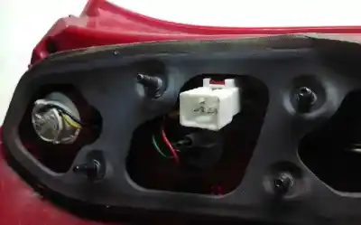 Peça sobressalente para automóvel em segunda mão farolim traseiro esquerdo por kia cee´d emotion referências oem iam 00973501  