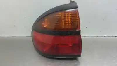 Recambio de automóvil de segunda mano de piloto trasero izquierdo para renault laguna (b56) 1.8 cat referencias oem iam 7700420122  