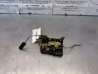Peça sobressalente para automóvel em segunda mão fechadura da porta dianteira direita por renault master desde ´98 2.8 tdi referências oem iam 