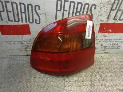 Recambio de automóvil de segunda mano de Piloto Trasero Izquierdo para OPEL ASTRA F BERLINA California referencias OEM IAM 90442020  