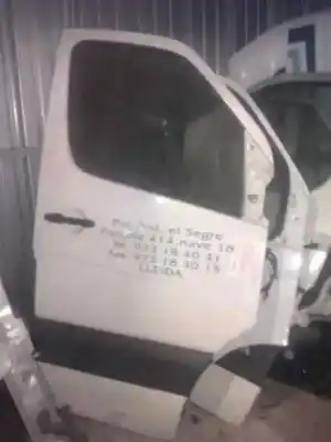 Автозапчастина б/у передні праві двері для volkswagen crafter combi (2e) combi 35 посилання на oem iam 2e0831052  