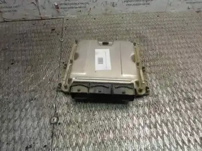 Gebrauchtes Autoersatzteil ECU-MOTORSTEUERGERÄT UCE Motorsteuergerät zum RENAULT TRAFIC CAJA CERRADA (AB 4.01)  OEM-IAM-Referenzen 8200118526 348 