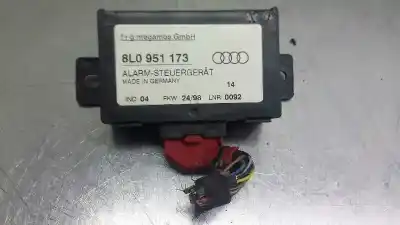 Автозапчастина б/у автосигналізація для audi a8 (d2) 3.7 v8 32v посилання на oem iam 8l0951173