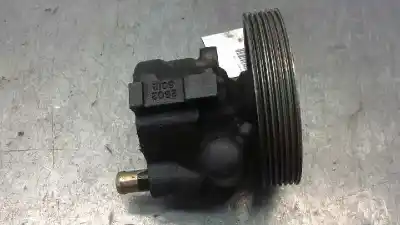 Pezzo di ricambio per auto di seconda mano Pompa Sterzo per RENAULT CLIO II FASE I (B/CBO) 1.4 Alize 75 CV / 55 KW Riferimenti OEM IAM 7700101192  