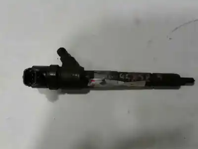 Second-hand car spare part injector for fiat idea (135) 1.3 16v jtd 16v dynamic plus (10.2005->) 69 cv / 51 kw oem iam references 0445110083  