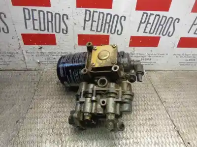 Pezzo di ricambio per auto di seconda mano filtro dell aria per iveco stralis 450 riferimenti oem iam 