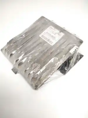 Peça sobressalente para automóvel em segunda mão centralina de motor uce por renault clio ii fase ii (b/cb0) 1.5 dci diesel referências oem iam 8200513076 r0410b037c 8200582518