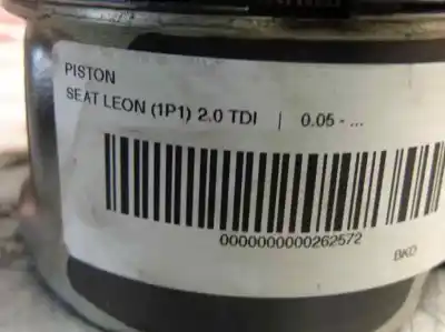 Second-hand car spare part piston for seat leon (1p1) 2.0 tdi oem iam references   