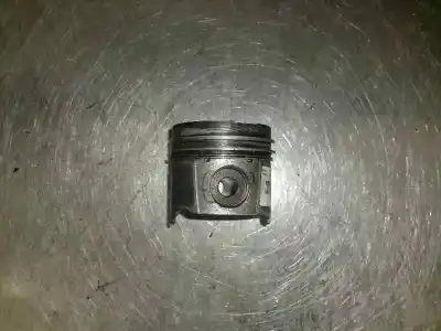 Second-hand car spare part PISTON for RENAULT KANGOO (F/KC0)  OEM IAM references   