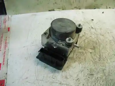 Peça sobressalente para automóvel em segunda mão boitier de commande de abs por renault clio iii 1.5 dci diesel referências oem iam   