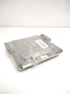 İkinci el araba yedek parçası ecu motor kontrol cihazi için peugeot 206 berlina motor 2.0 ltr. - 66 kw hdi cat oem iam referansları 0281010500  9641606980