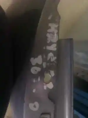 Peça sobressalente para automóvel em segunda mão Guarda-lamas Dianteiro Direito por CHRYSLER 300 M (LR) 2.7 CAT Referências OEM IAM  124495 