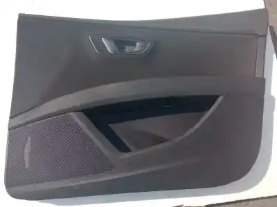 Second-hand car spare part  for SEAT LEON ST (5F8)  OEM IAM references 5F4867012  5F4867132