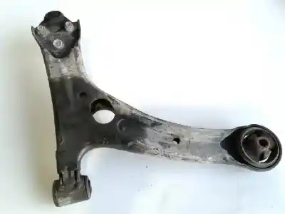 Second-hand car spare part front left lower suspension arm for toyota corolla (_e12_) 1.4 d (nde120_) oem iam references 4806913010