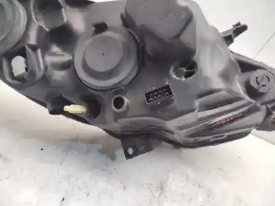 Second-hand car spare part left headlight for peugeot 1007 sport oem iam references 89008982  