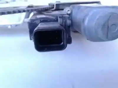 Автозапчастина б/у регулятор переднього правого скла для opel corsa c blue line посилання на oem iam 09113360  