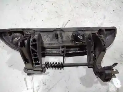 Автозапчасти б/у левая передняя наружная ручка за renault clio ii fase ii (b/cb0) base authentique ссылки oem iam 7700433075  