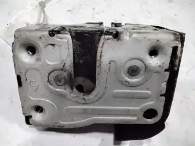 Автозапчастина б/у замок передній праві двері для renault clio ii fase ii (b/cb0) base authentique посилання на oem iam 8200350432  