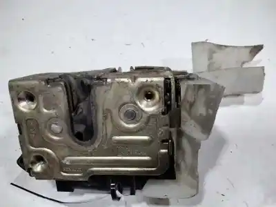 Pezzo di ricambio per auto di seconda mano serratura porta anteriore destra per renault clio ii fase i (b/cbo) 1.9 d alize riferimenti oem iam 7701045305   Pezzo di ricambio per auto di seconda mano serratura porta anteriore destra per renault clio ii fase i (b/cbo) 1.9 d alize riferimenti oem iam 7701045305
