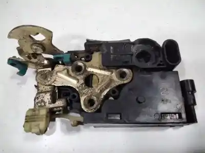 Second-hand car spare part left front door lock for daewoo lanos cool oem iam references 140689  