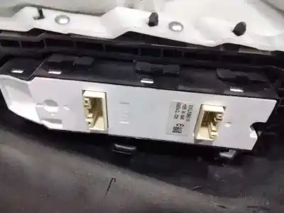 Автозапчасти б/у обивка левой передней двери за mazda 3 lim. () style ссылки oem iam bhs368450g  