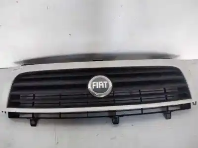 Recambio de automóvil de segunda mano de rejilla delantera para fiat scudo furgón (272) 10 comfort l1h1 120 multijet referencias oem iam   