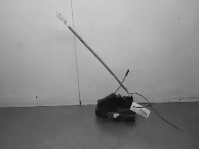 Peça sobressalente para automóvel em segunda mão fechadura da porta dianteira direita por bmw serie 3 berlina (e46) 320i referências oem iam 51217011244