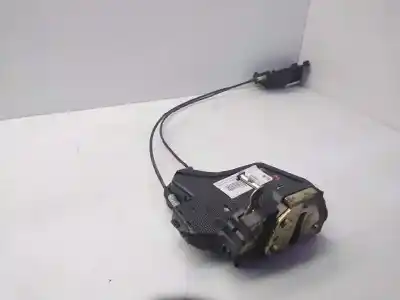 Second-hand car spare part rear left door lock for toyota corolla (_e12_) 1.4 d (nde120_) oem iam references 6906012350