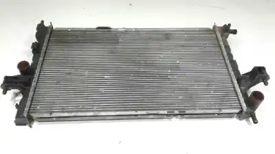 Tweedehands auto-onderdeel waterradiator voor opel combo familiar oem iam-referenties 13100381