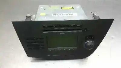 Second-hand car spare part audio system / radio cd for seat leon (1p1) reference oem iam references w01p1035186