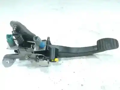 Second-hand car spare part clutch pedal for renault scenic ii confort dynamique oem iam references 8200155988  