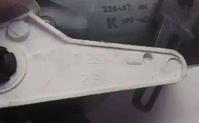 Peça sobressalente para automóvel em segunda mão saída de ar lateral esquerda por renault clio iii luxe privilege referências oem iam 220401ag  