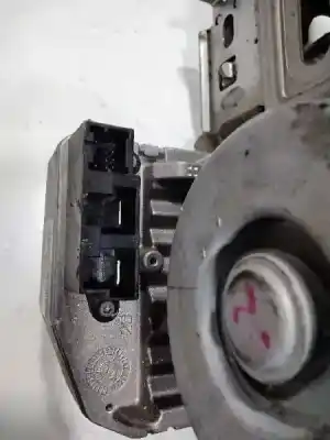 Second-hand car spare part steering column for renault clio iii luxe privilege oem iam references 82002o4978cr  