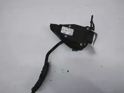 Second-hand car spare part accelerator pedal for renault mascott ka 120. 35/55 base oem iam references 8200313107  
