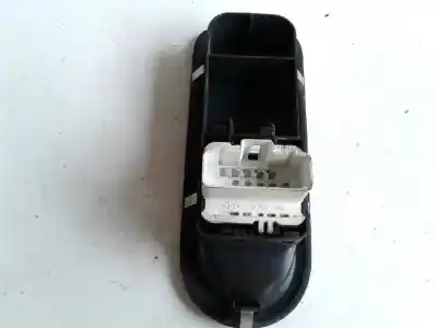 Автозапчасти б/у выключатель левого переднего окна за renault clio iii confort dynamique ссылки oem iam 8200214945  