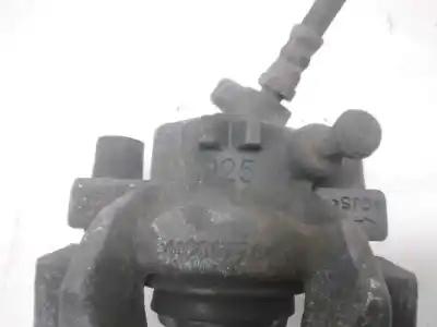 Second-hand car spare part front left brake caliper for renault clio iv authentique oem iam references   