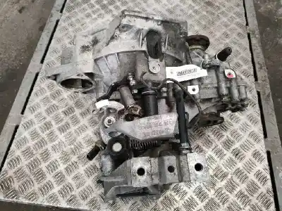 Peça sobressalente para automóvel em segunda mão caixa de velocidades por volkswagen golf iv berlina (1j1) 25 aniversario referências oem iam ebf  